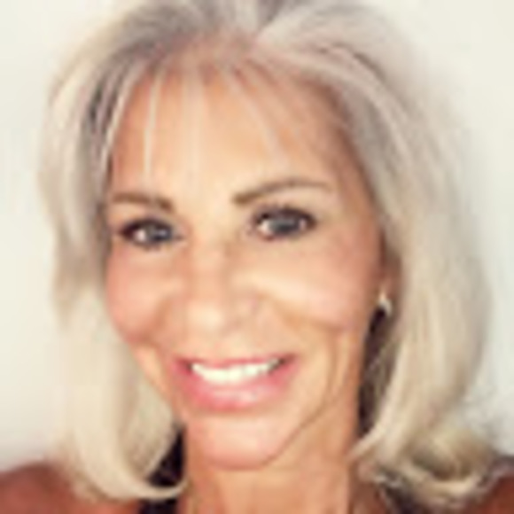 Meet your Posher, Tamara - Picture 1 of 1